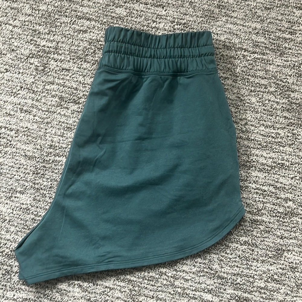 Vuori Halo Short 2.0 - Picture 2 of 4